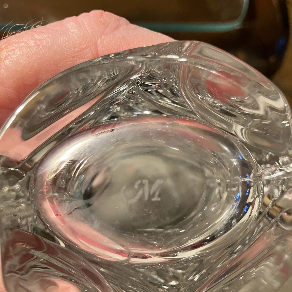 MIKASA SIGNED CRYSTAL VASE 1980s - Picture 9 of 13